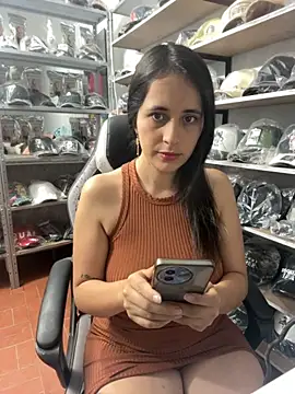 GiaDuque online show from 10-06-25, 11:29