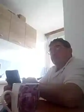 ColaredCuck55 online show from 11-12-25, 08:59