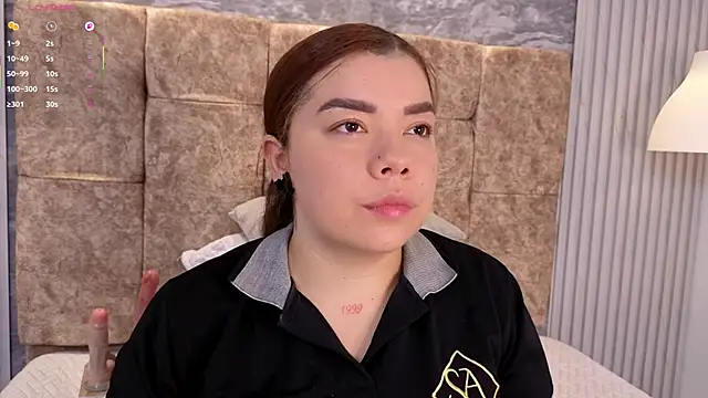 leilapons online show from 02-11-26, 06:13