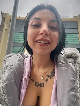 Sasha-Bloom online show from 05-20-26, 06:58