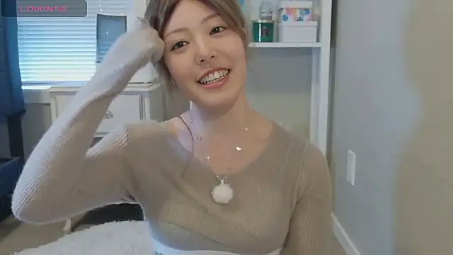 Nana with online show from 02-07-26, 08:01