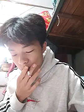 Snapshot of junjun1189 chatting on 11-07-25, 02:44 junjun1189 online show from 11-07-25, 02:44