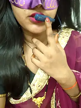 BEAUTY QUE online show from 10-23-25, 04:06