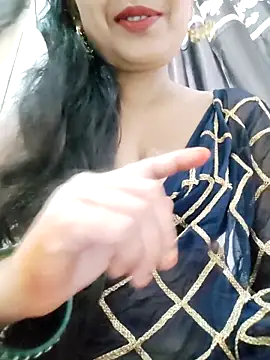 Sofia-ex online show from 09-30-25, 07:24