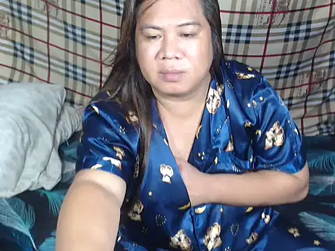 Snapshot of sexyh0tangel chatting on 12-01-25, 02:11 sexyh0tangel online show from 12-01-25, 02:11