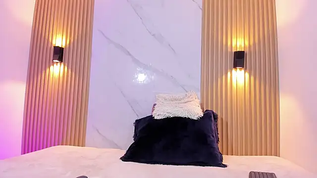 imtammy lynn  online show from 04-07-26, 12:16