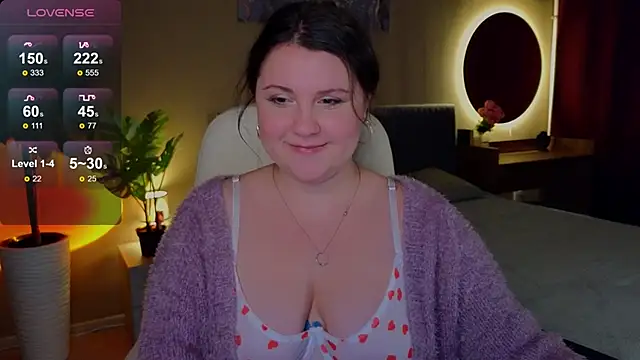 Snapshot of Edalyn_Af chatting on 10-01-25, 07:09 Edalyn Af online show from 10-01-25, 07:09