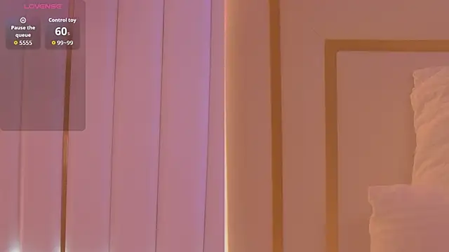 MeganStrain online show from 10-13-25, 03:06