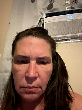 Snapshot of petalsexy chatting on 09-13-25, 05:46 petalsexy online show from 09-13-25, 05:46