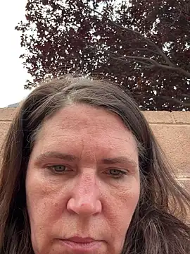 Snapshot of petalsexy chatting on 09-28-25, 03:39 petalsexy online show from 09-28-25, 03:39