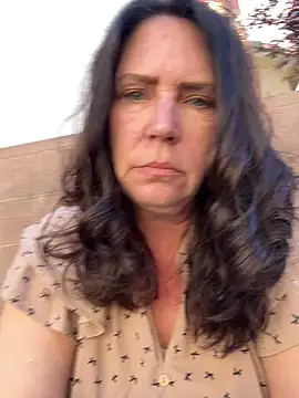 Snapshot of petalsexy chatting on 10-06-25, 08:17 petalsexy online show from 10-06-25, 08:17