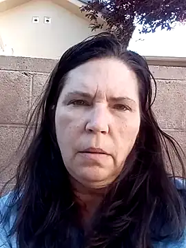 Snapshot of petalsexy chatting on 10-14-25, 03:57 petalsexy online show from 10-14-25, 03:57