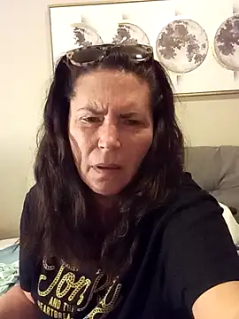 Snapshot of petalsexy chatting on 10-23-25, 06:39 petalsexy online show from 10-23-25, 06:39