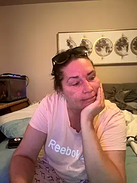 Snapshot of petalsexy chatting on 11-10-25, 07:02 petalsexy online show from 11-10-25, 07:02