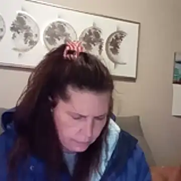 Snapshot of petalsexy chatting on 12-04-25, 07:55 petalsexy online show from 12-04-25, 07:55