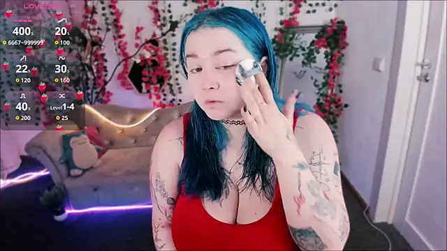 Snapshot of Mira_Fyre chatting on 11-07-25, 08:20 Mira Fyre online show from 11-07-25, 08:20