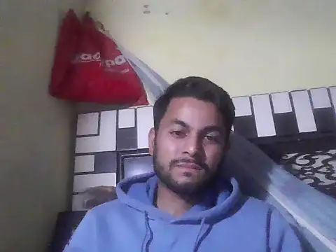 ursdreamperson online show from 12-19-25, 03:52