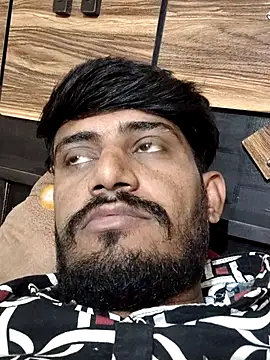 Snapshot of krishjaat43 chatting on 09-09-25, 05:51 krishjaat43 online show from 09-09-25, 05:51