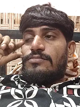 Snapshot of krishjaat43 chatting on 09-13-25, 01:49 krishjaat43 online show from 09-13-25, 01:49