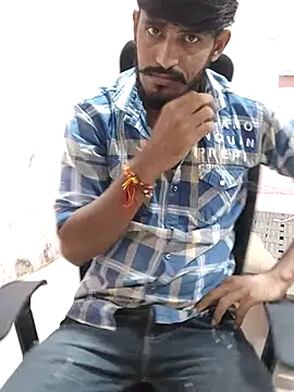 Snapshot of krishjaat43 chatting on 09-26-25, 07:45 krishjaat43 online show from 09-26-25, 07:45