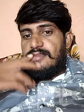 Snapshot of krishjaat43 chatting on 10-05-25, 06:12 krishjaat43 online show from 10-05-25, 06:12