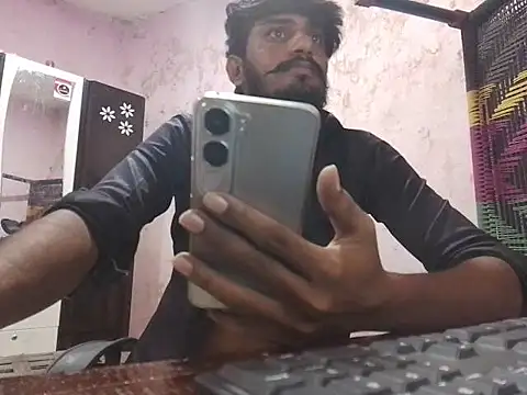 Snapshot of krishjaat43 chatting on 10-07-25, 06:43 krishjaat43 online show from 10-07-25, 06:43