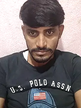 Snapshot of krishjaat43 chatting on 11-12-25, 06:36 krishjaat43 online show from 11-12-25, 06:36