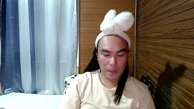 Snapshot of asianayumi chatting on 10-18-25, 03:02 asianayumi online show from 10-18-25, 03:02