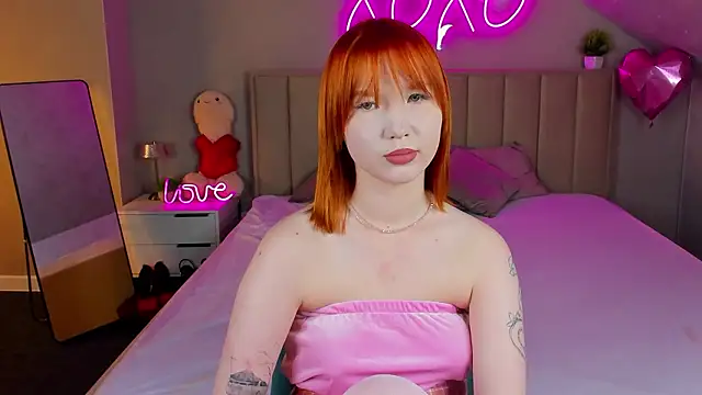 Snapshot of Anna_Patterson chatting on 02-27-26, 09:42 Anna Patterson online show from 02-27-26, 09:42