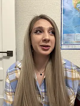 yourfavpsy  online show from 12-21-25, 04:47