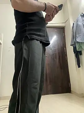 Snapshot of FitNhot_sam chatting on 11-10-25, 11:20 FitNhot sam online show from 11-10-25, 11:20