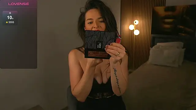 Snapshot of BarbaraXoXoX chatting on 11-27-25, 05:31 BarbaraXoXoX online show from 11-27-25, 05:31