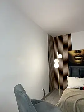 BarbaraXoXoX online show from 12-17-25, 05:35