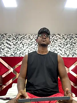 AndyCalifornia1 online show from 11-08-25, 12:33