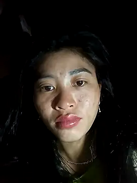 Snapshot of Phuongphuongg chatting on 11-01-25, 09:33 Phuongphuongg online show from 11-01-25, 09:33