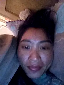 Snapshot of Phuongphuongg chatting on 11-28-25, 04:04 Phuongphuongg online show from 11-28-25, 04:04