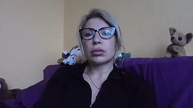 fox red lady7 online show from 02-06-26, 09:56