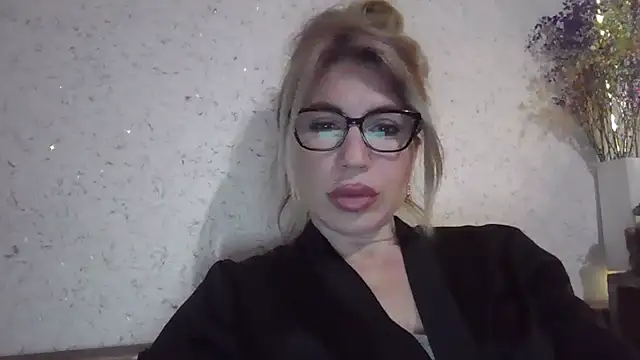 fox red lady7 online show from 03-05-26, 04:47