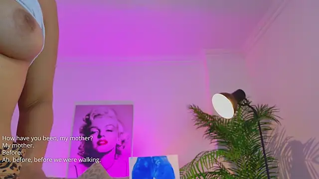 LUNAA    online show from 04-10-26, 03:45