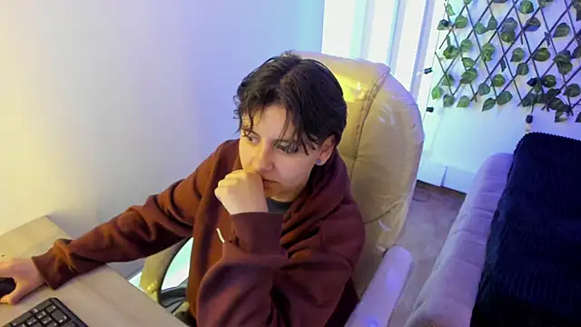 Snapshot of Nathaly_ds chatting on 10-13-25, 07:25 Nathaly ds online show from 10-13-25, 07:25