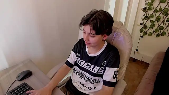 Snapshot of Nathaly_ds chatting on 10-16-25, 07:59 Nathaly ds online show from 10-16-25, 07:59