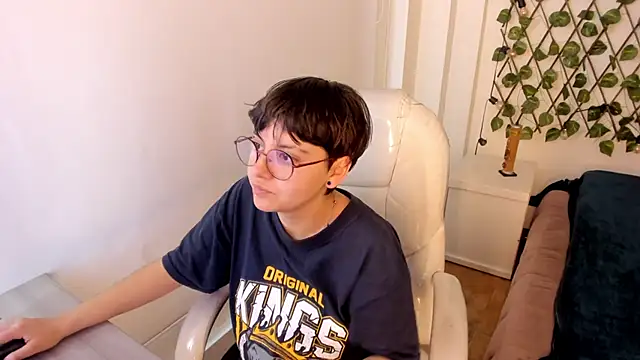 Snapshot of Nathaly_ds chatting on 11-12-25, 07:46 Nathaly ds online show from 11-12-25, 07:46