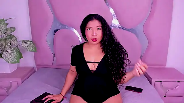 Snapshot of eithanasm chatting on 10-09-25, 05:16 eithanasm online show from 10-09-25, 05:16