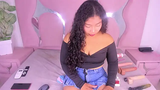 Snapshot of eithanasm chatting on 11-10-25, 05:28 eithanasm online show from 11-10-25, 05:28