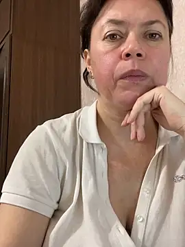 Snapshot of Kiravix chatting on 12-01-25, 09:47 Kiravix online show from 12-01-25, 09:47