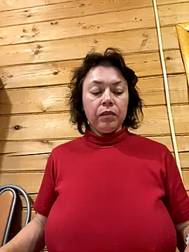 Snapshot of Kiravix chatting on 12-14-25, 01:38 Kiravix online show from 12-14-25, 01:38