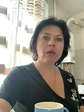 Snapshot of Kiravix chatting on 01-06-26, 11:36 Kiravix online show from 01-06-26, 11:36