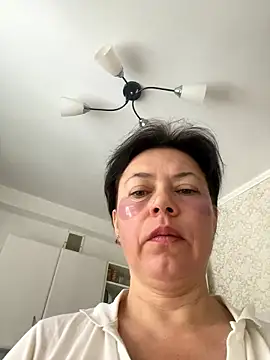 Snapshot of Kiravix chatting on 01-09-26, 07:55 Kiravix online show from 01-09-26, 07:55