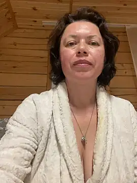 Kiravix online show from 04-05-26, 07:44