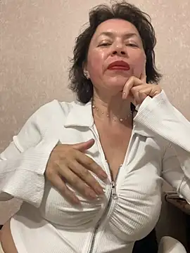 Kiravix online show from 05-29-26, 07:45
